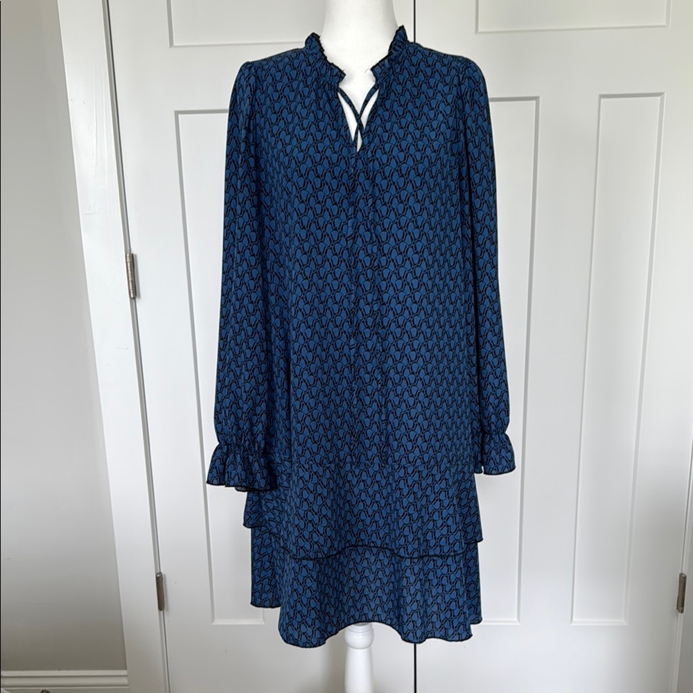 Elegant Blue Patterned Dress